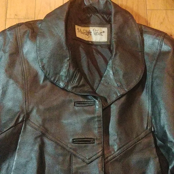 Midnight Velvet Leather trench coat - Picture 6 of 7